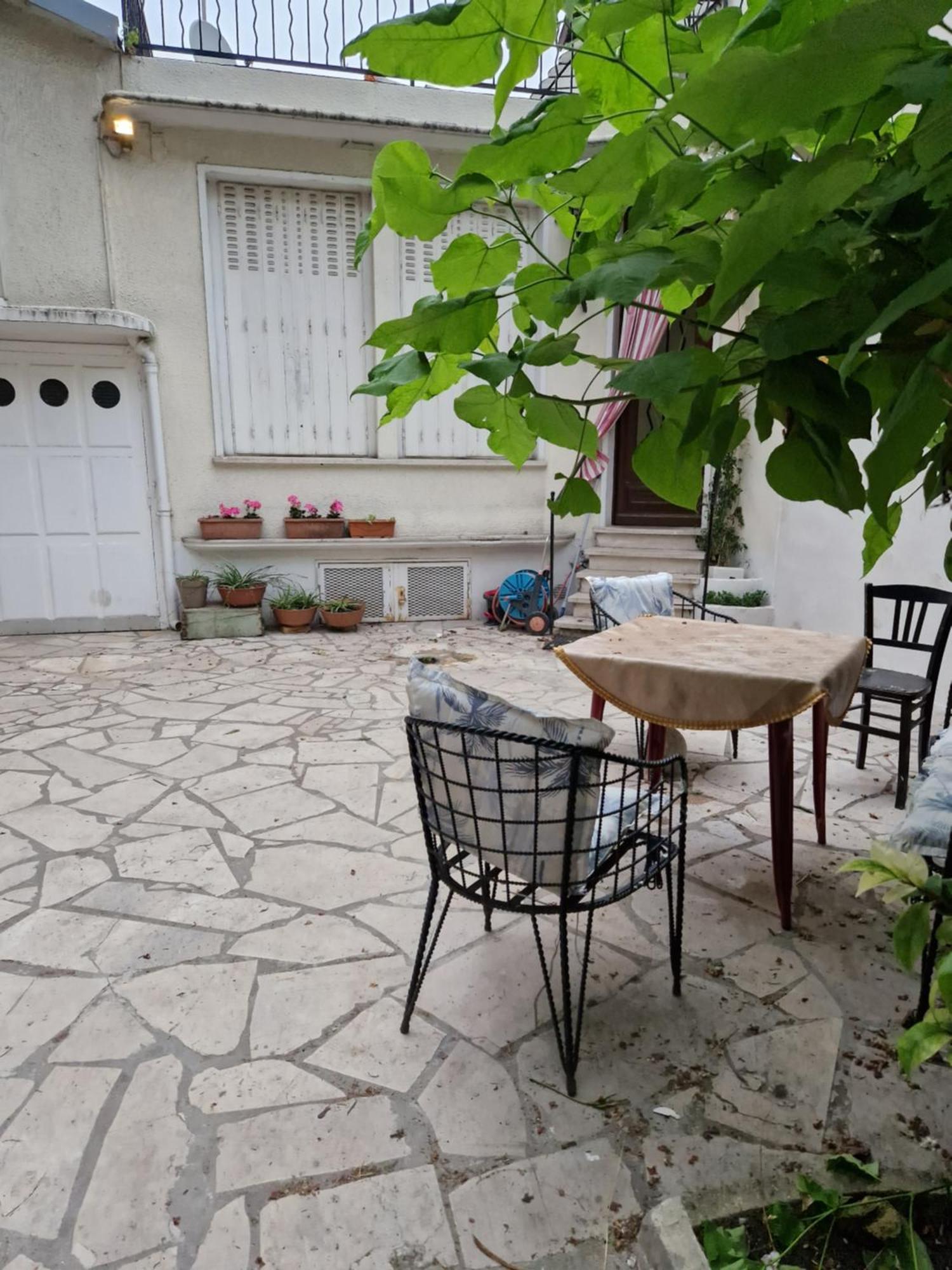 Break Moment In Paris By Metro 7 Apartment Aubervilliers
